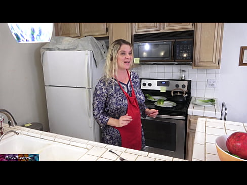 ❤️ Stepmom milking him in the kitchen before his date ❤❌ Just porn at en-us.kassavrn.ru ❌❤